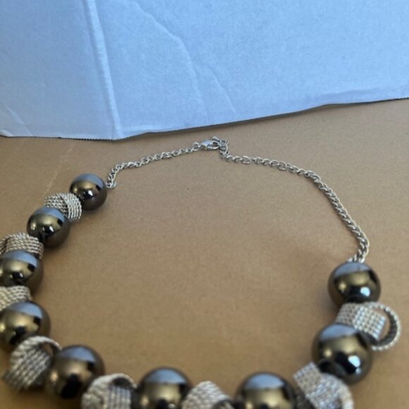 Gothic inspired gunmetal necklace. - Picture 1 of 3